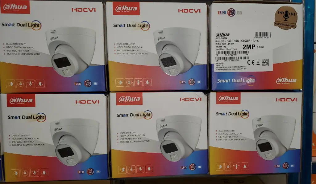 DAHUA HDW1200CLQP-IL-A | 2MP COLOR WITH MIC DOME CAMERA