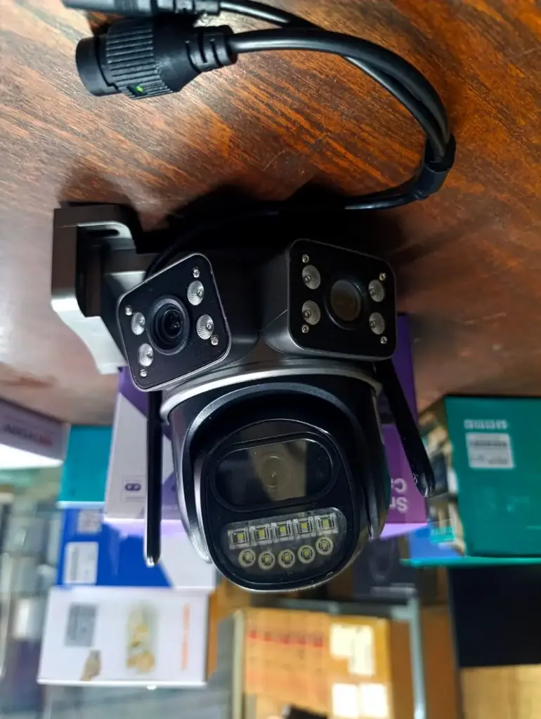V380 QD18 | TRIPLE LENS WIFI PT CAMERA WITH ADAPTOR